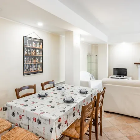 Lägenhet Oak House With Parking Perugia