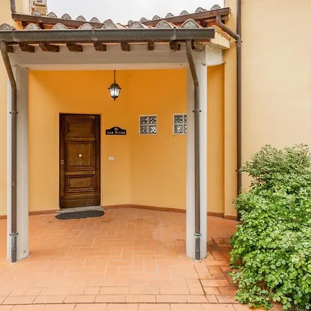 Apartamento Oak House With Parking